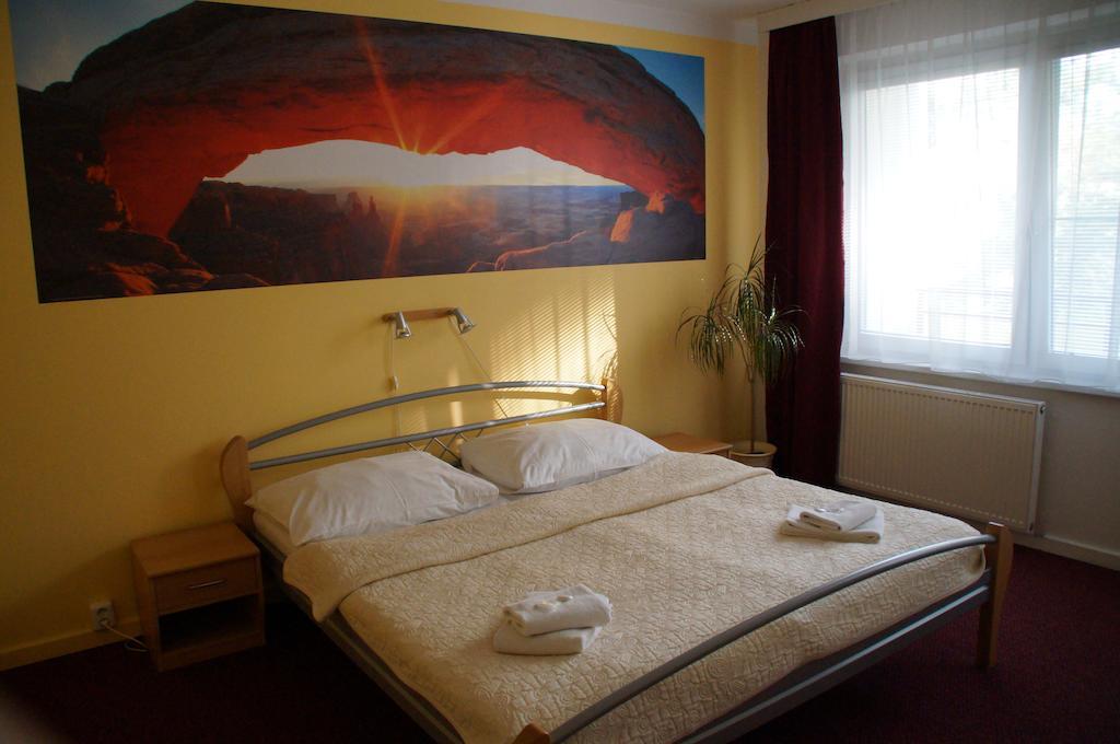 Hotel Krystal Hodonín Cameră foto